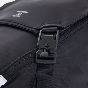 Joint backbag 15,6 with flap